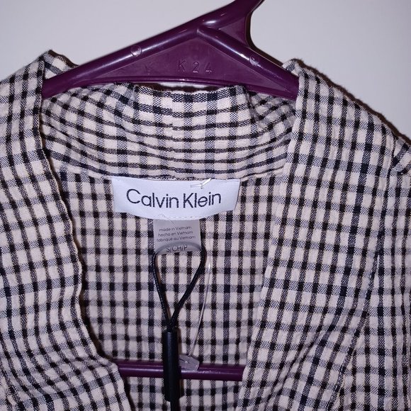 Calvin Klein NWT Black and Cream Checked  Capped Sleeves Womens shirt size S - Picture 3 of 9